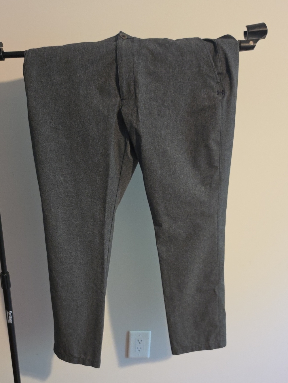 Under Armour Men's Charcoal Performance Golf Pants 36/32